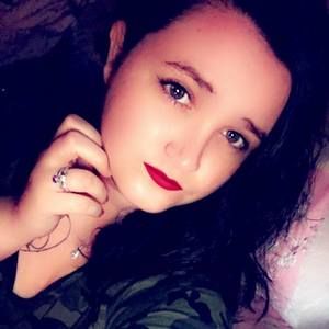 Meet your Posher, Jennie